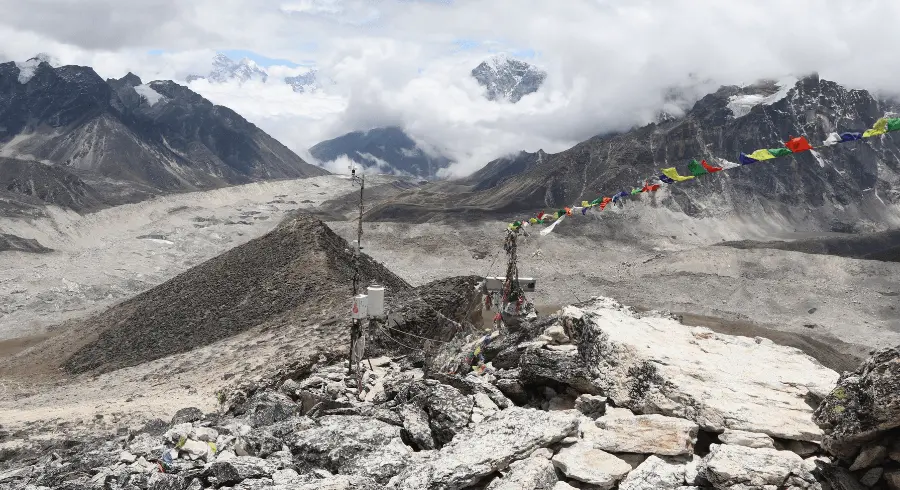 La stazione meteo di LSI LASTEM presso il monte Kala Patthar: una stazione automatizzata e avanzata