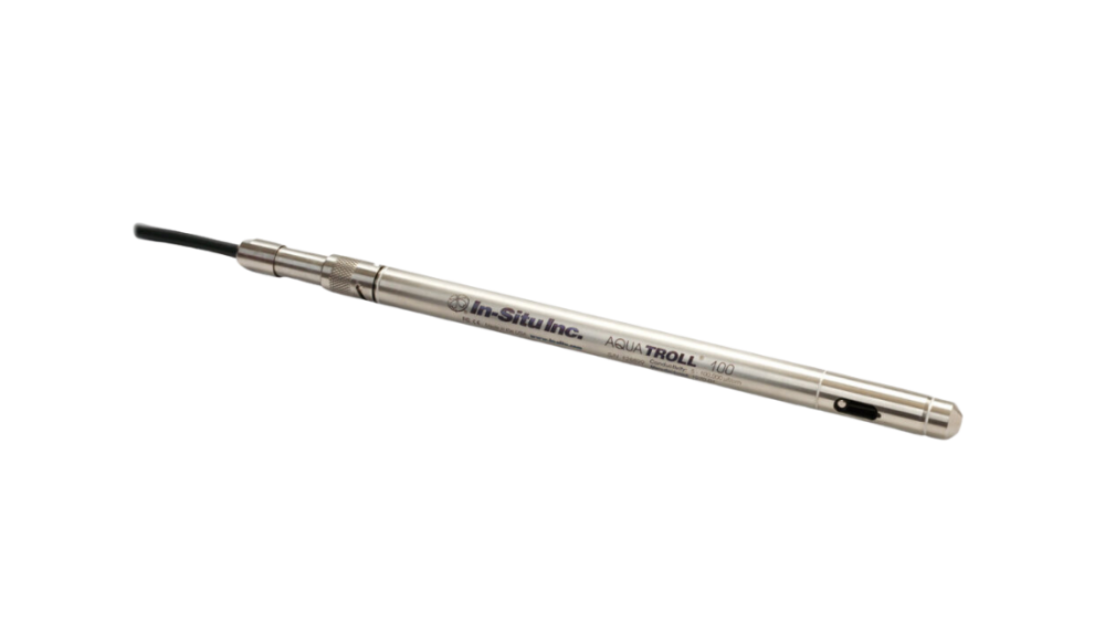 Water conductivity, temperature and level